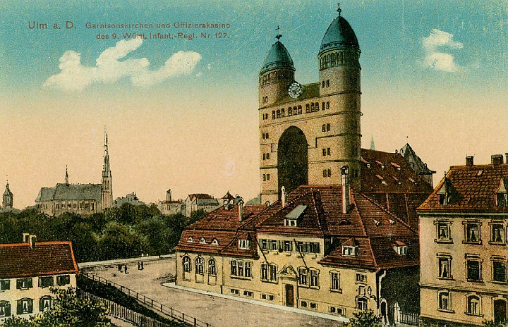 ulm028.jpg - St. Georg Kirche, Pauluskirche und Offizierscasino.