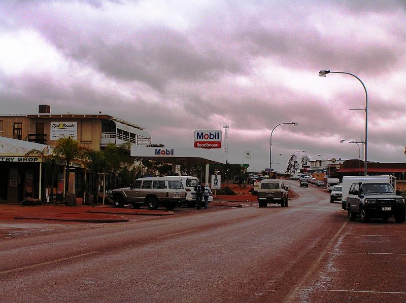 cooberpedy8mainstreet.jpg - Hauptstrasse von Coober Pedy