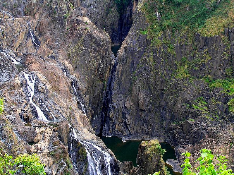 Atherton_Tableland_Qld._Barron_Wasserfall.jpg - Die 260 m hohen Barron Falls, ca. 15 km nördlich von Cairns. Die Barron River Gorge ist eine Regenwald-Schlucht am Unterlauf des Barron River in Queensland.